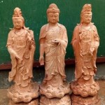 Tam thế Phật gỗ hương đá