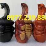 bán tượng rắn bằng gỗ hương